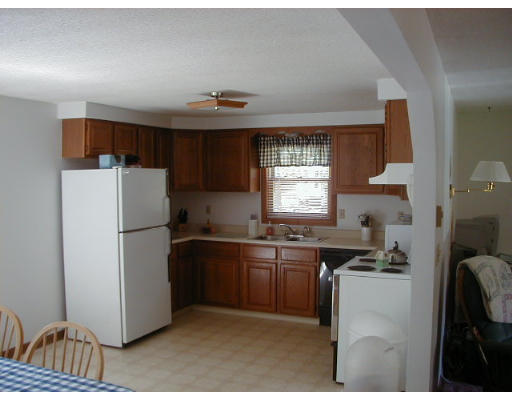 650 Hitchcock Road Winchendon, MA 01475 - Photo 4 of 6 Gallery Image 4