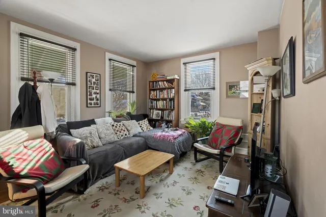 $525,000 | 7846 Flourtown Avenue, Glenside, PA 19038