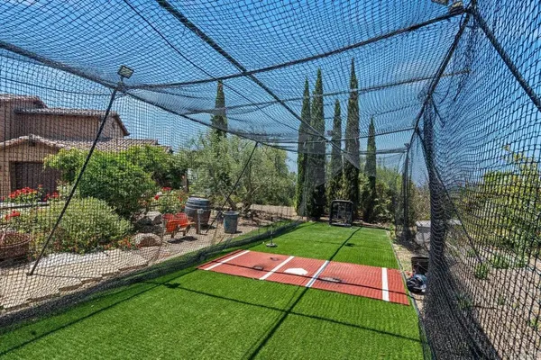 $9,999,000 | 8287 Run Of The Knolls Court, San Diego, CA 92127