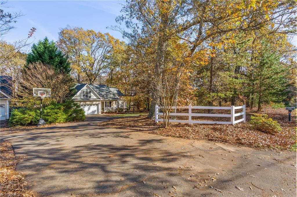 3505 Transou Road Pfafftown, NC 27040 - Photo 2 of 42 Gallery Image 2