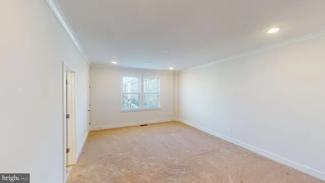 $2,900 | 41967 Pickwick Mill Terrace, Aldie, VA 20105