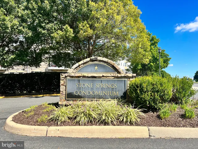 $2,900 | 41967 Pickwick Mill Terrace, Aldie, VA 20105