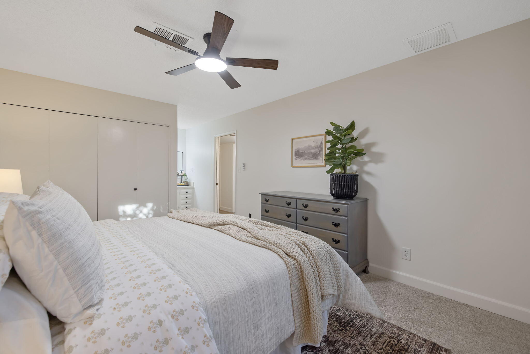 30955 Tower Road Visalia, CA 93292 - Photo 37 of 65 37-web-or-mls-713A5695