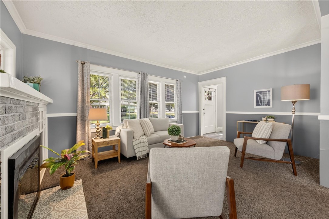 287 Versailles Road Rochester, NY 14621 - Photo 12 of 34