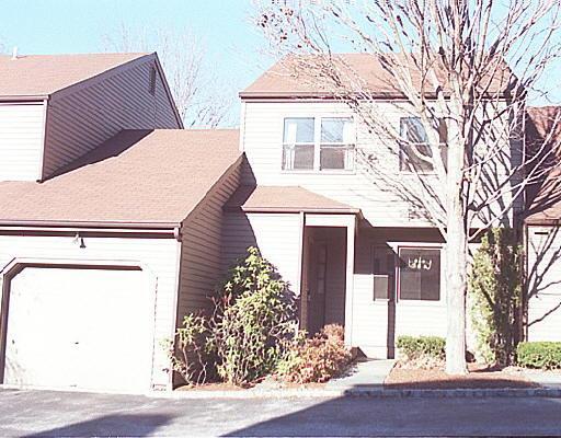 2 Lambert Common, Unit 2 Wilton, CT 06897 - Photo 1 of 1 Gallery Image 1