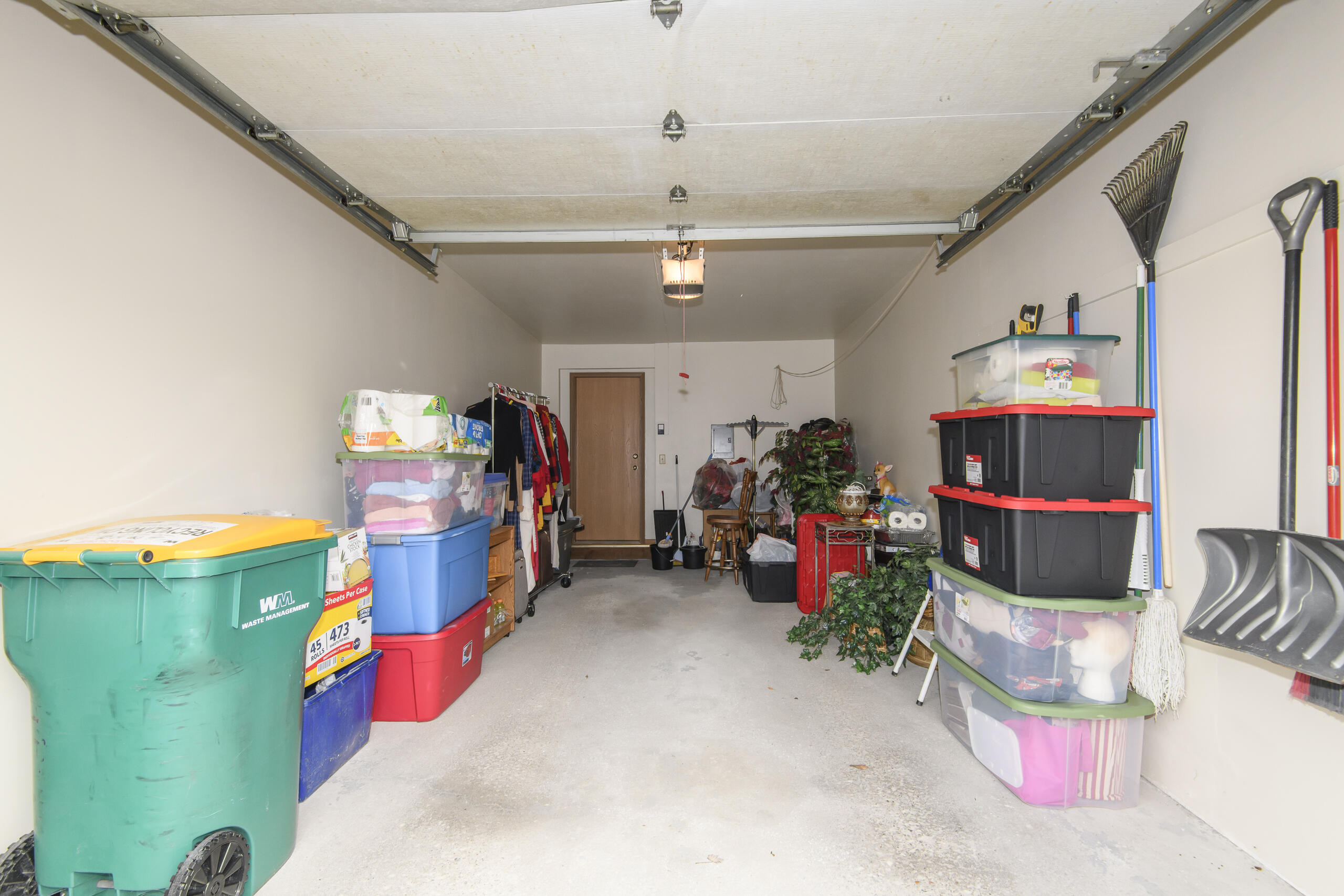 W177N9769 Riversbend Circle East Germantown, WI 53022 - Photo 22 of 34 Attached Garage