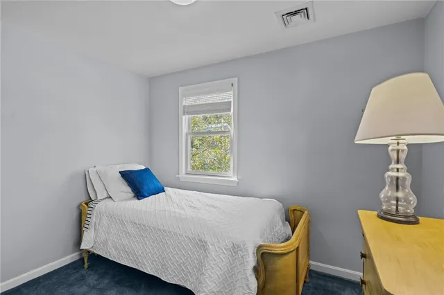 $750,000 | 4 Read Avenue, Warren, RI 02885