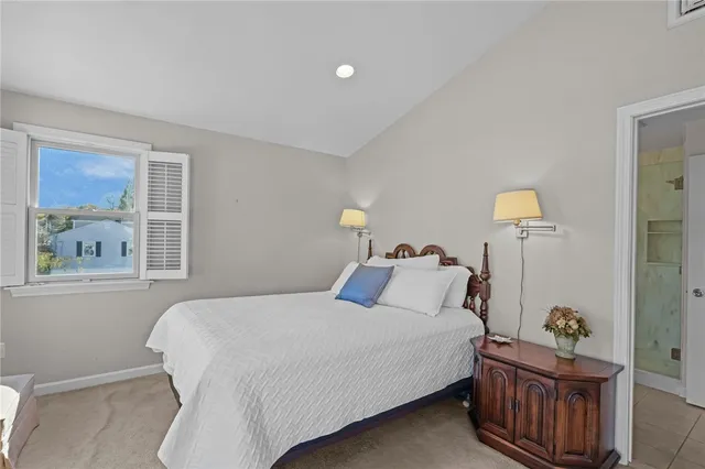 $750,000 | 4 Read Avenue, Warren, RI 02885