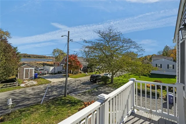 $750,000 | 4 Read Avenue, Warren, RI 02885