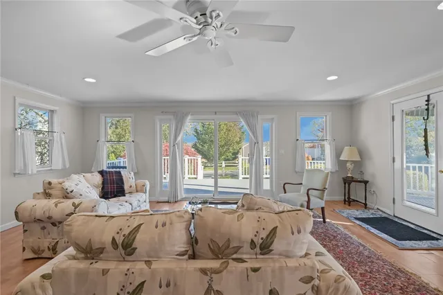 $750,000 | 4 Read Avenue, Warren, RI 02885