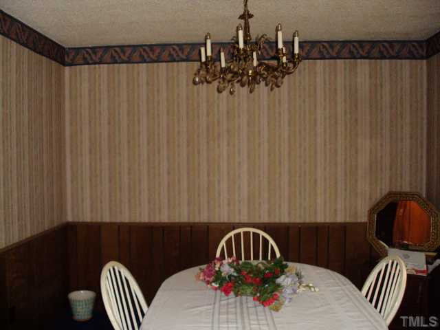 4000 Edgemont Road Wendell, NC 27591 - Photo 6 of 10 Dining Room