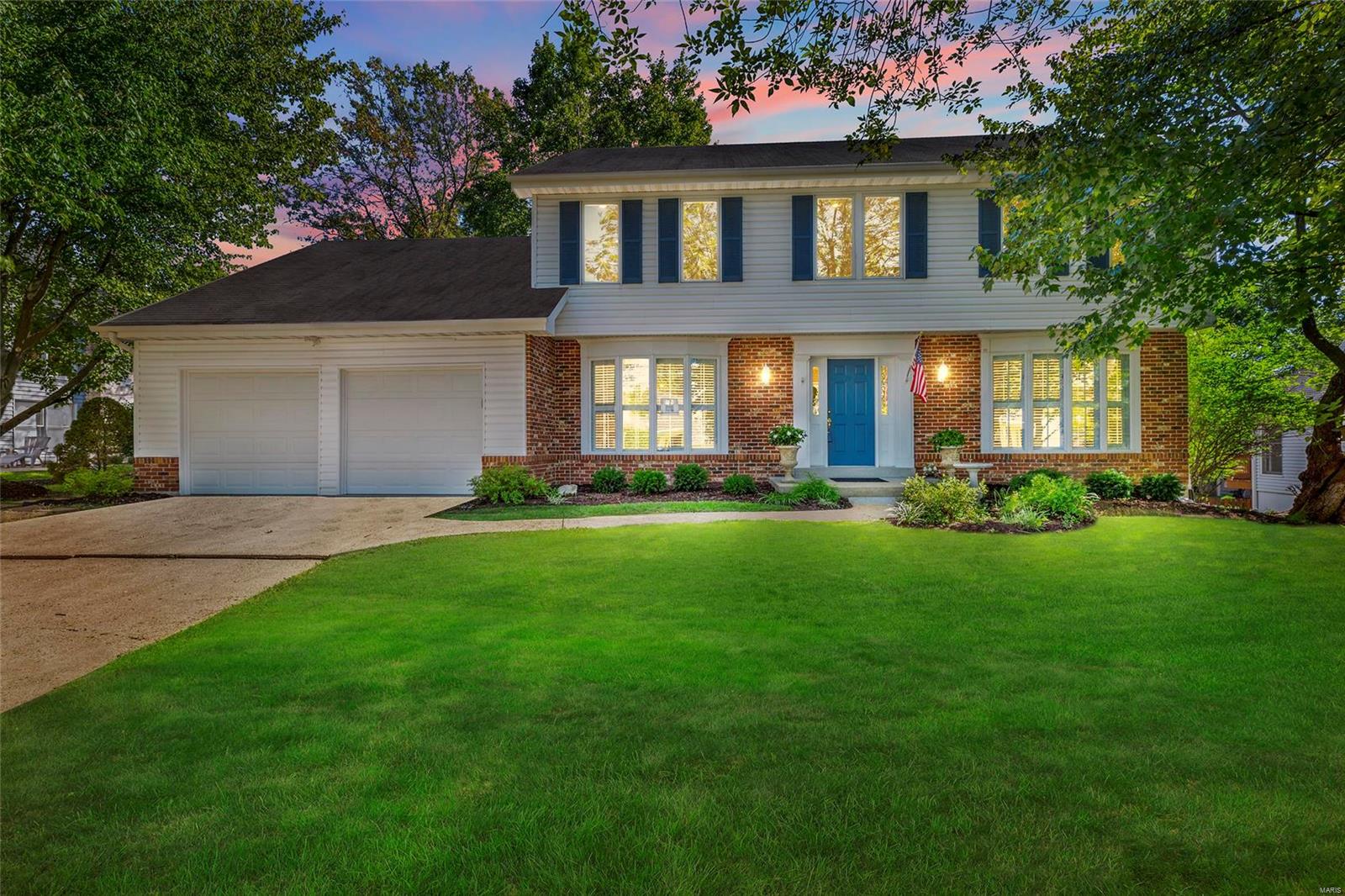 1904 York Ridge Court Chesterfield, MO 63017 - Photo 3 of 51