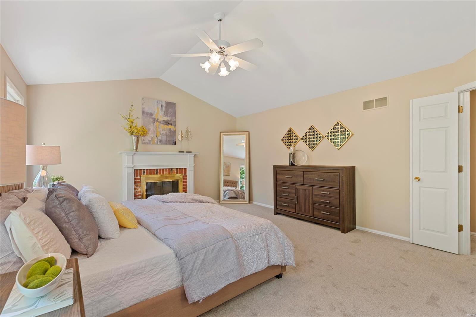 1904 York Ridge Court Chesterfield, MO 63017 - Photo 32 of 51