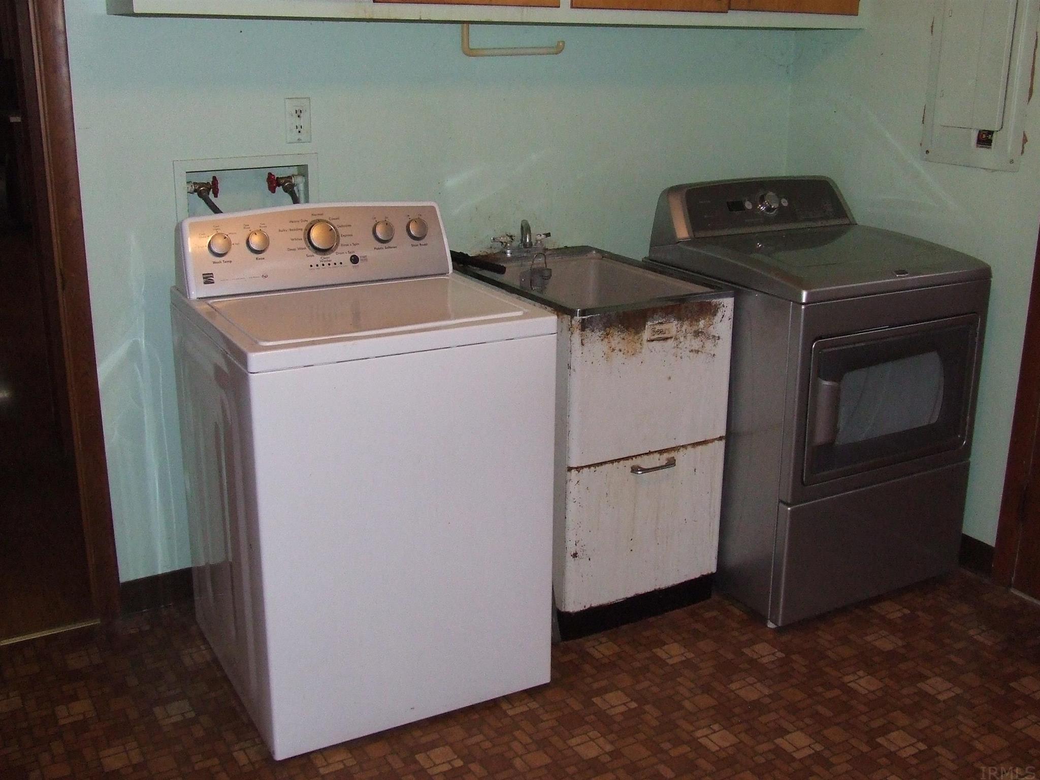 2308 Blair Road Fort Wayne, IN 46819 - Photo 19 of 28 Gallery Image 19