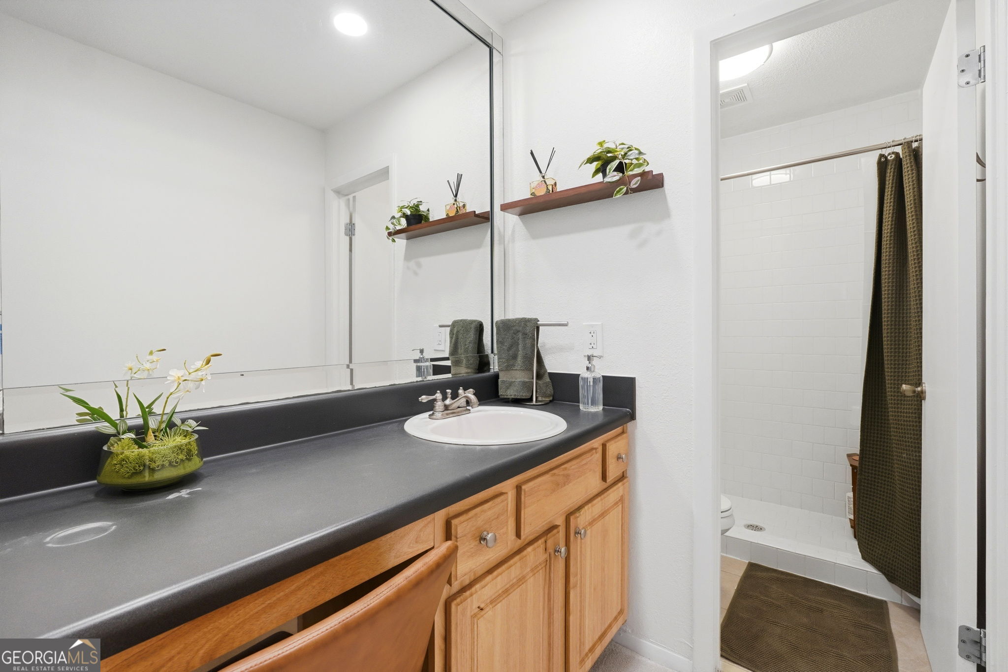 3301 Henderson Mill Road, Unit S4 Chamblee, GA 30341 - Photo 12 of 22