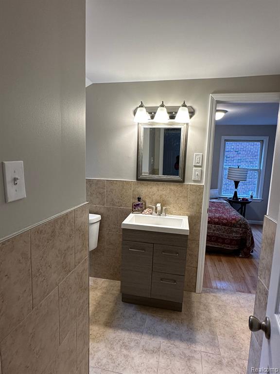 20480 Picadilly Road Detroit, MI 48221 - Photo 21 of 29