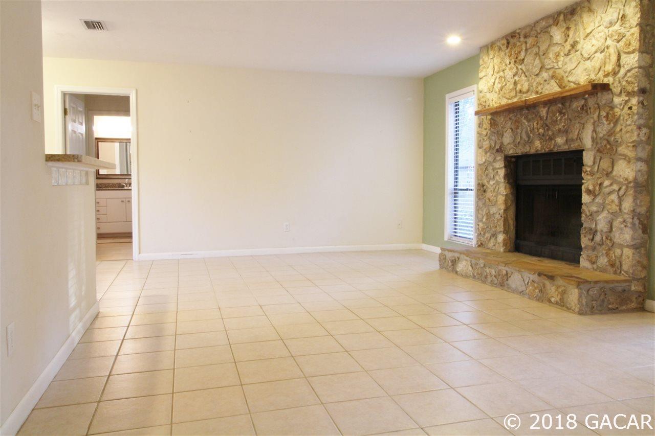 701 Southwest 75th Terrace Gainesville, FL 32607 - Photo 12 of 29