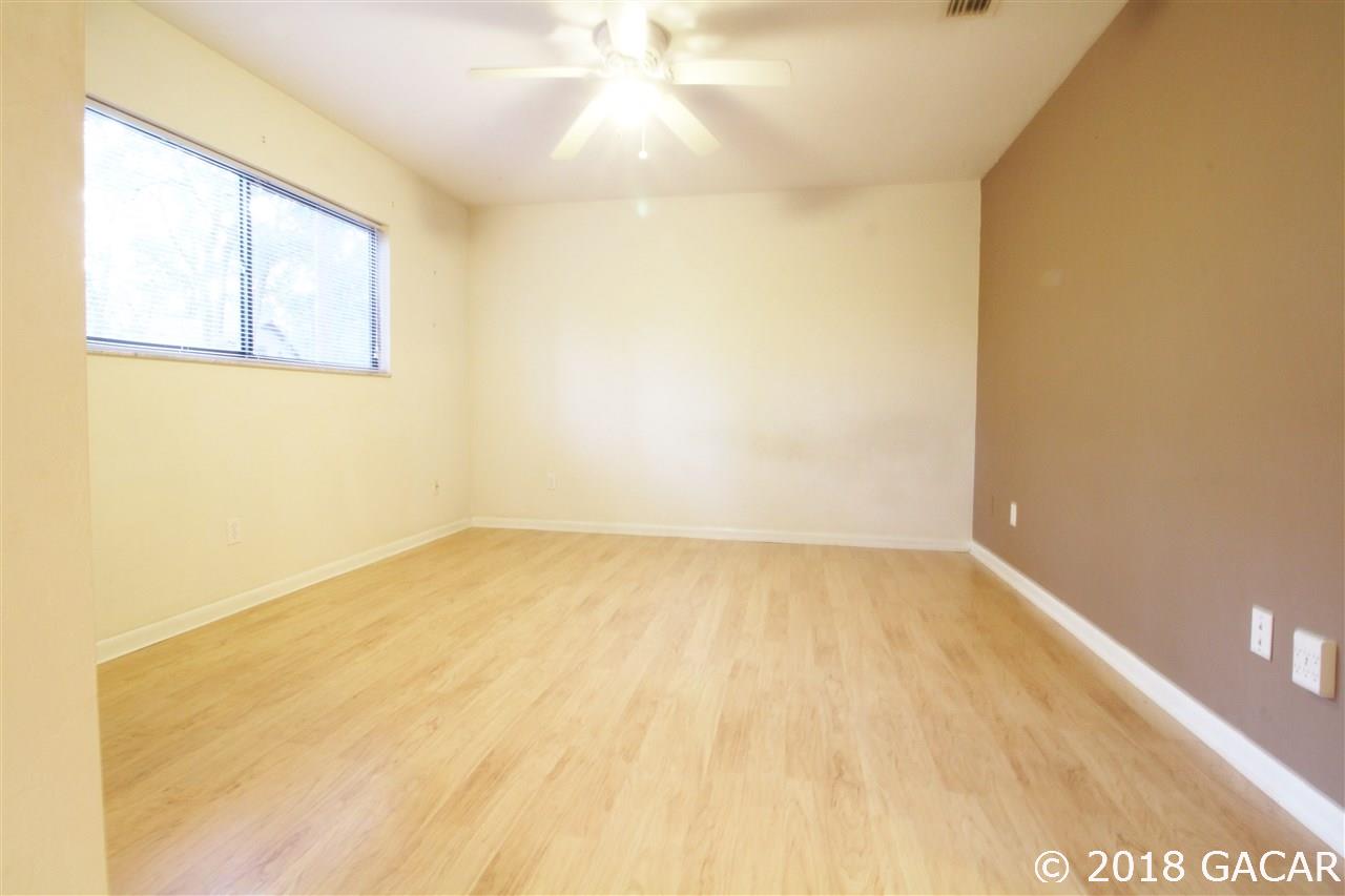 701 Southwest 75th Terrace Gainesville, FL 32607 - Photo 16 of 29