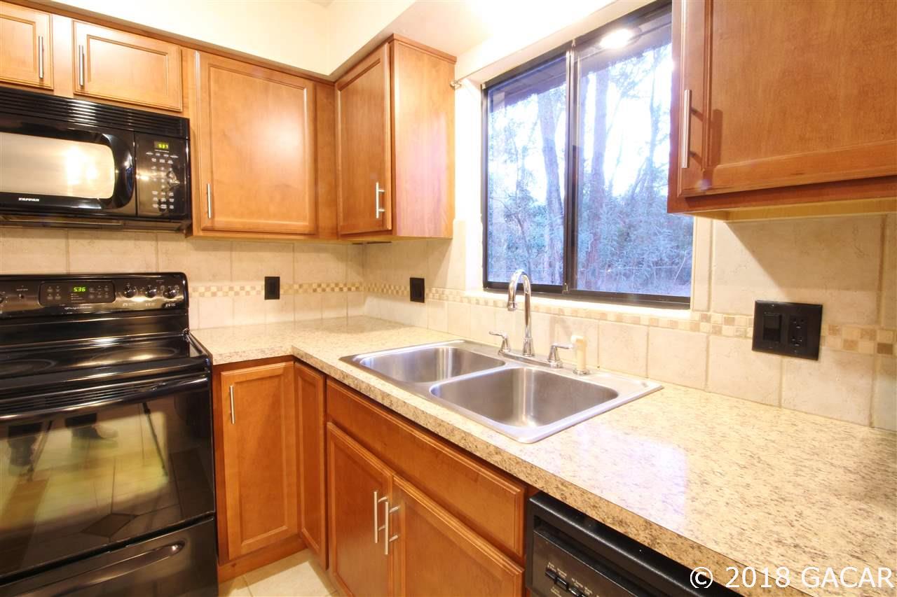 701 Southwest 75th Terrace Gainesville, FL 32607 - Photo 5 of 29