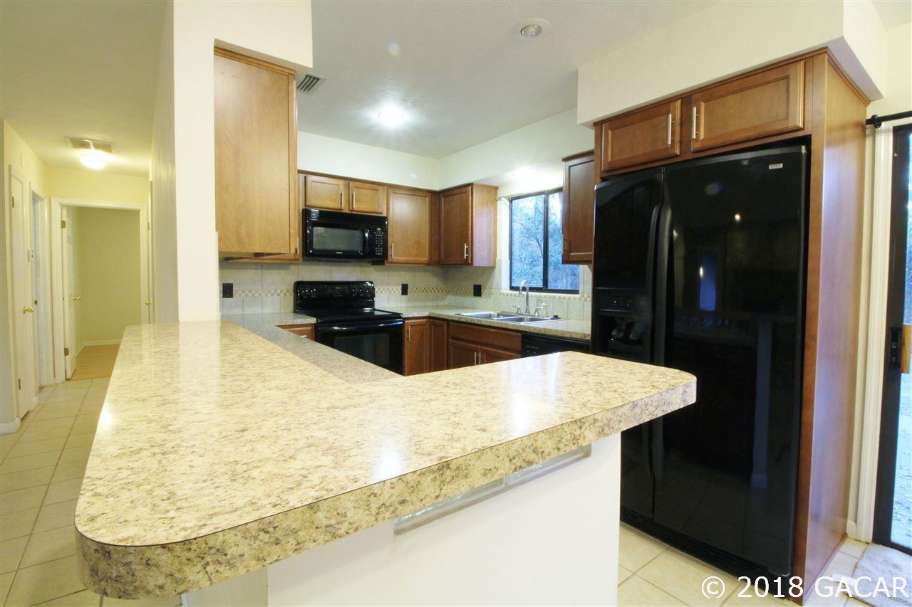701 Southwest 75th Terrace Gainesville, FL 32607 - Photo 9 of 29