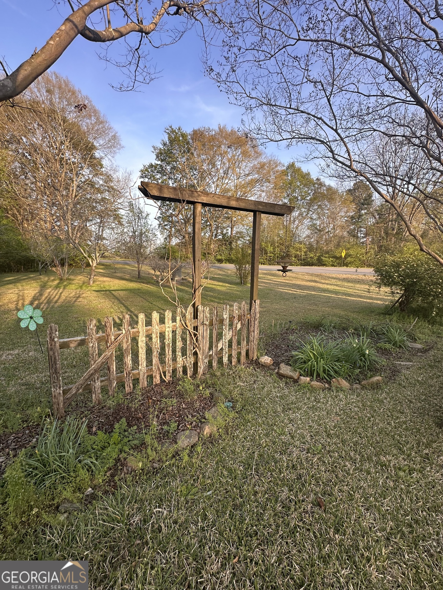 980 Logtown Road Yatesville, GA 31097 - Photo 2 of 14