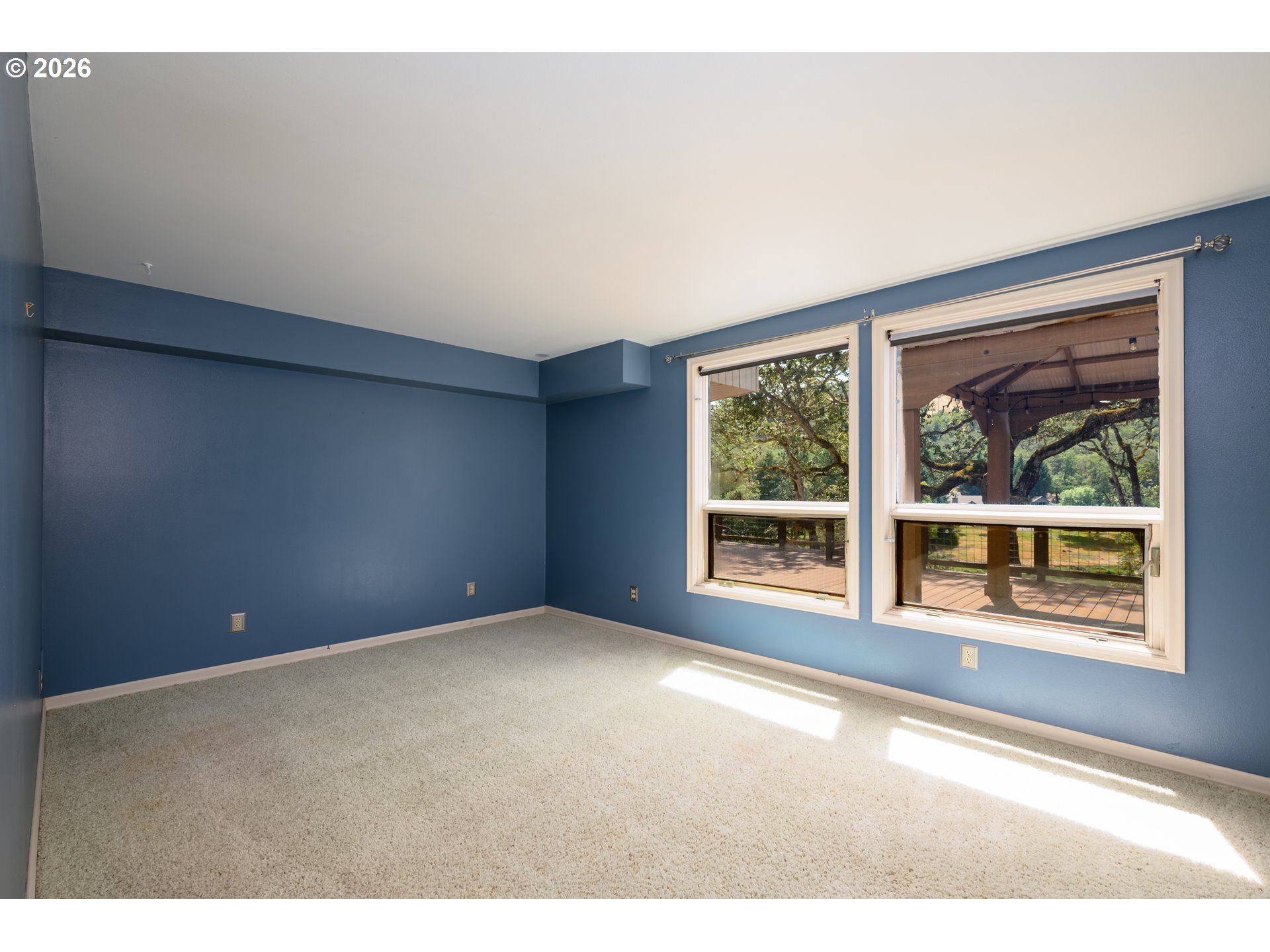12839 North Bank Road Roseburg, OR 97470 - Photo 30 of 48