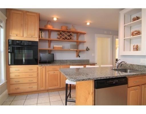 25 St Clements Road, Unit 2 Medford, MA 02155 - Photo 14 of 20 Gallery Image 14