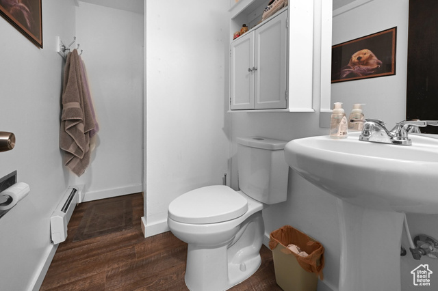 219 East 500 North Logan, UT 84321 - Photo 14 of 25 Unit 2 bathroom