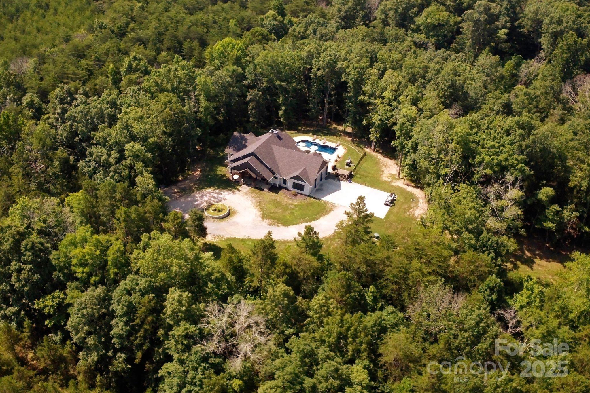 4033 Hilton Lake Road Kannapolis, NC 28083 - Photo 2 of 46