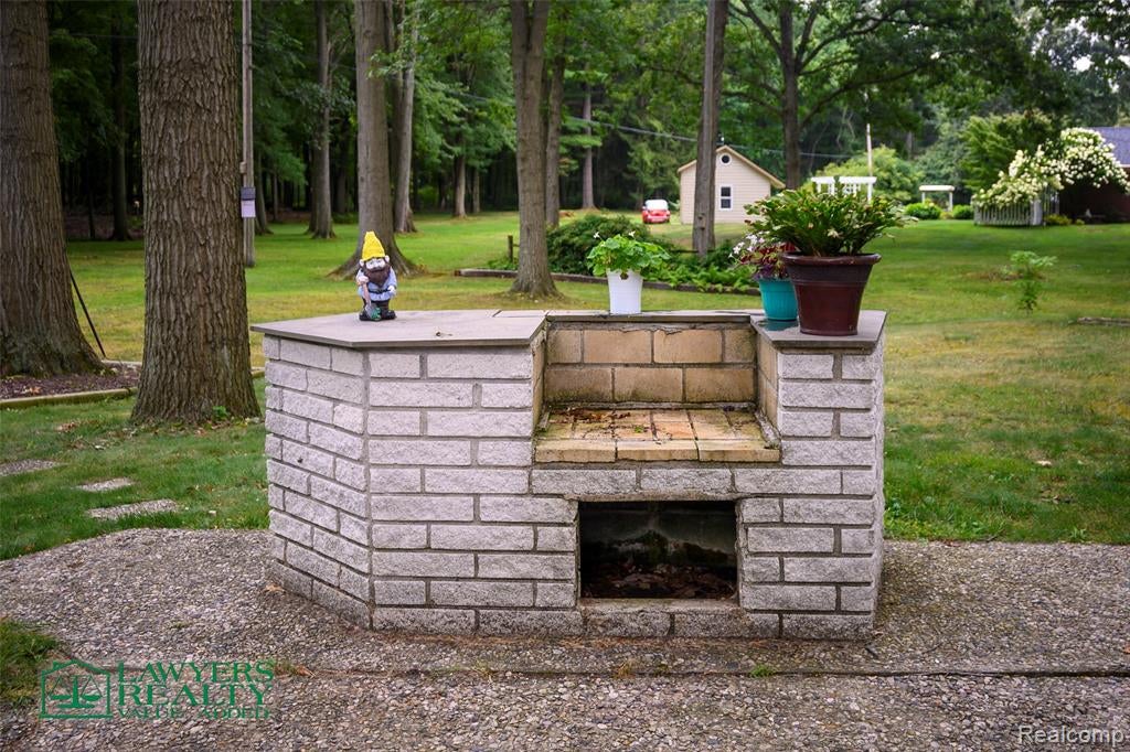 9180 Stone Road Pearl Beach, MI 48001 - Photo 37 of 47 Gallery Image 37