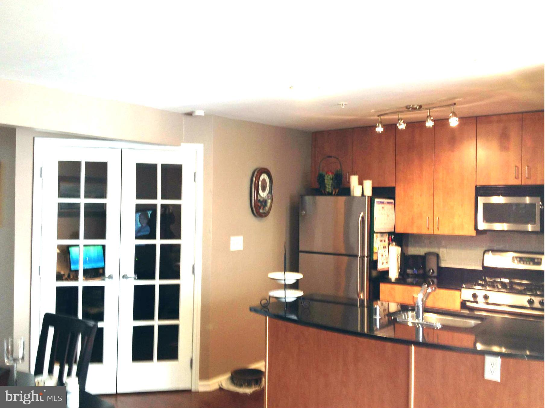 1144 Cove Road, Unit 201 Annapolis, MD 21403 - Photo 1 of 12 Kitchen