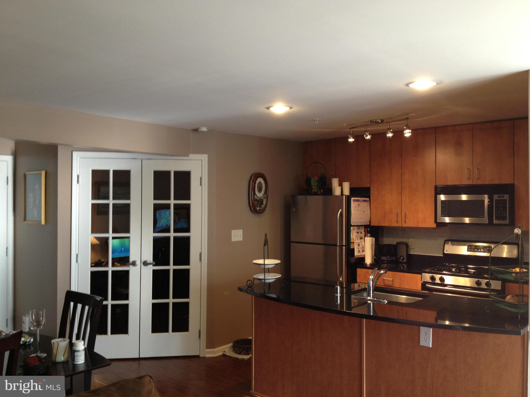 1144 Cove Road, Unit 201 Annapolis, MD 21403 - Photo 2 of 12 Kitchen
