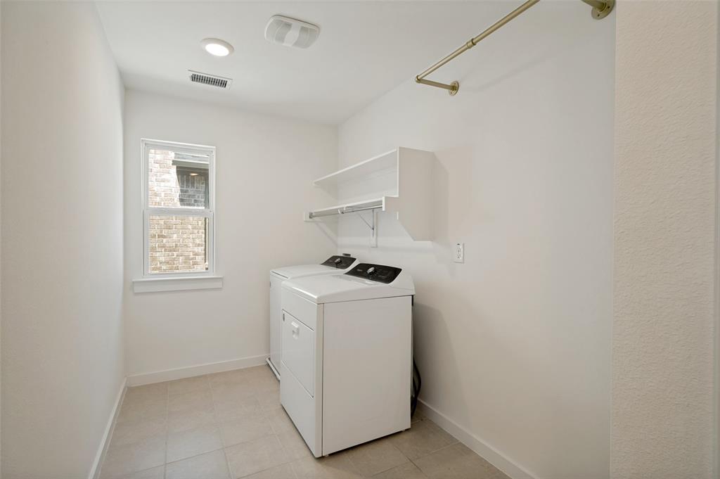 809 Isabel Street Celina, TX 75009 - Photo 32 of 40 Gallery Image 32