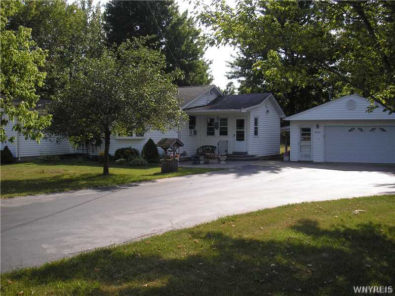 8404 Akron Road Royalton, NY 14094 - Photo 1 of 1 Exterior Front.