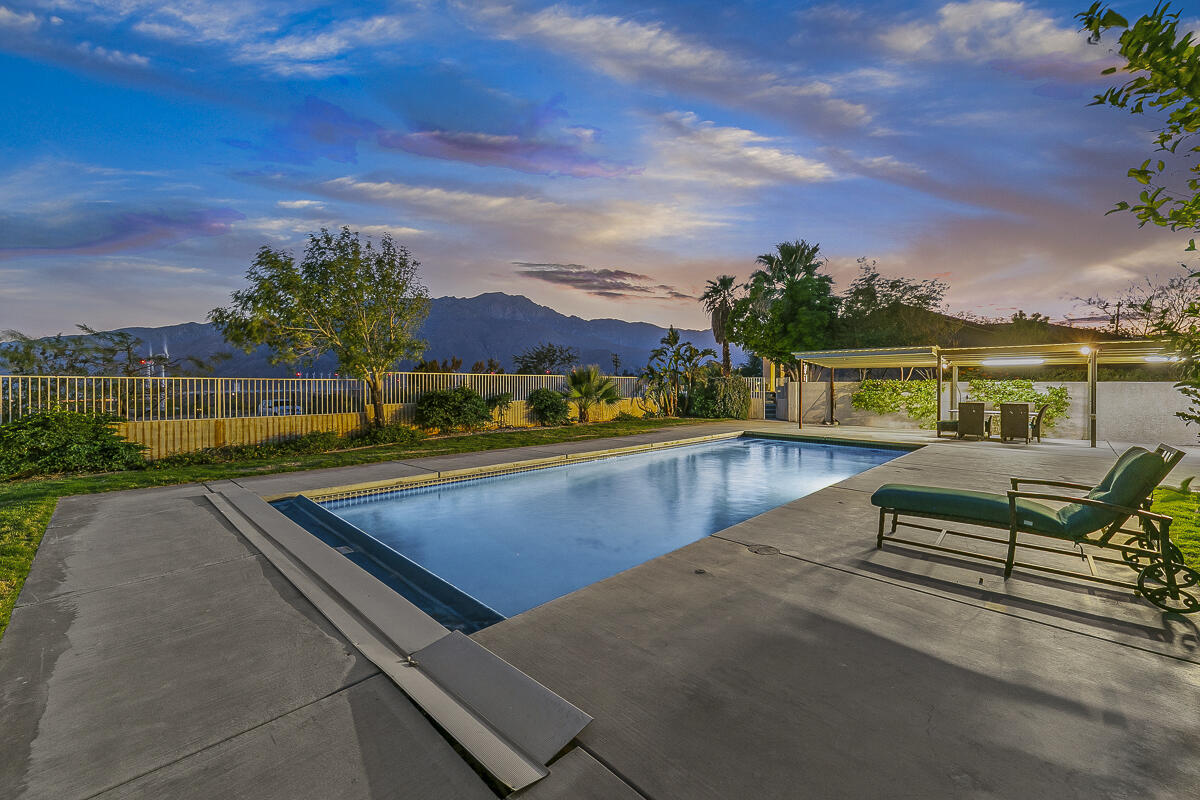61895 Smoke Tree Road North Palm Springs, CA 92258 - Photo 13 of 88 24 POOL MLS