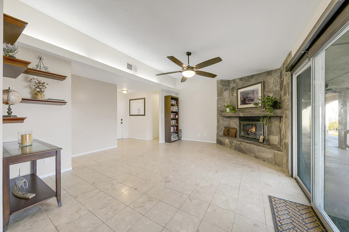 61895 Smoke Tree Road North Palm Springs, CA 92258 - Photo 35 of 88 38 LIVING MLS