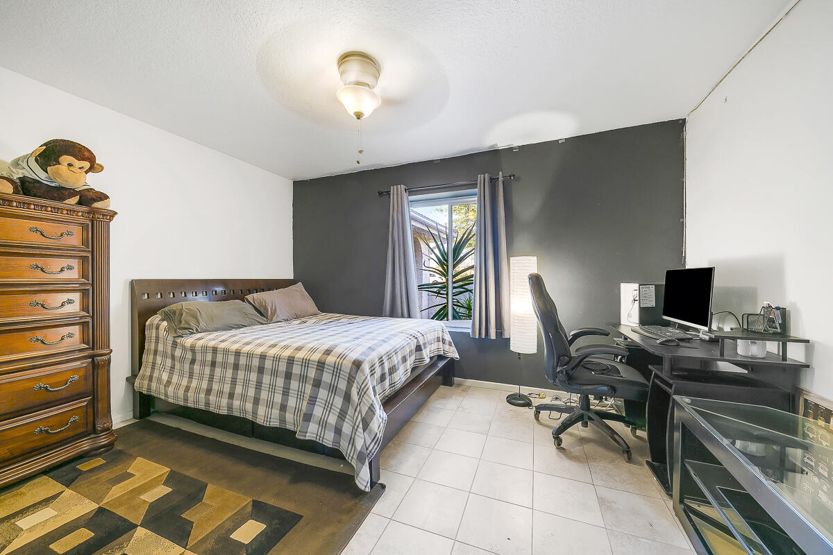 61895 Smoke Tree Road North Palm Springs, CA 92258 - Photo 53 of 88 50 BEDROOM MLS