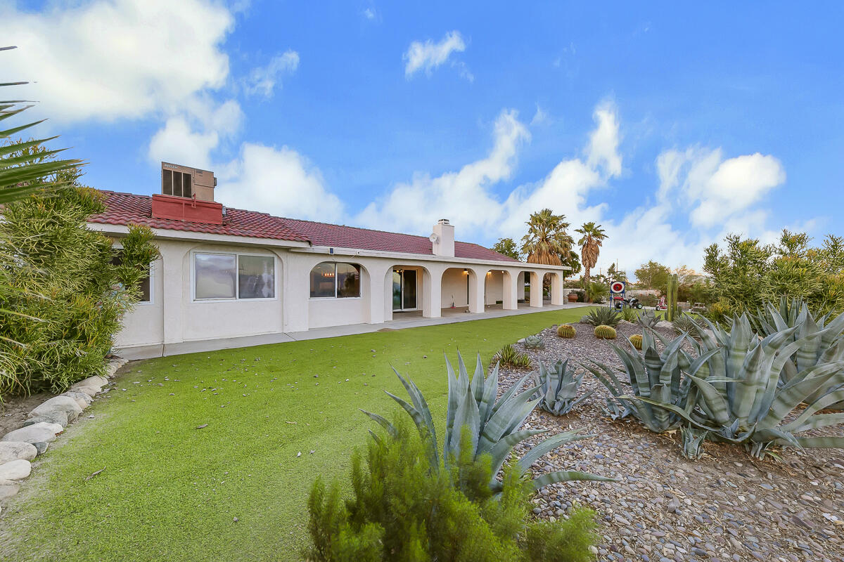 61895 Smoke Tree Road North Palm Springs, CA 92258 - Photo 63 of 88 66 BACKYARD MLS