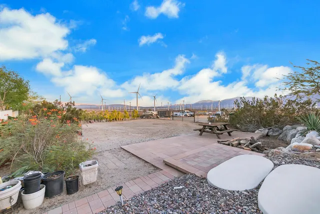 $730,000 | 61895 Smoke Tree Road, North Palm Springs, CA 92258