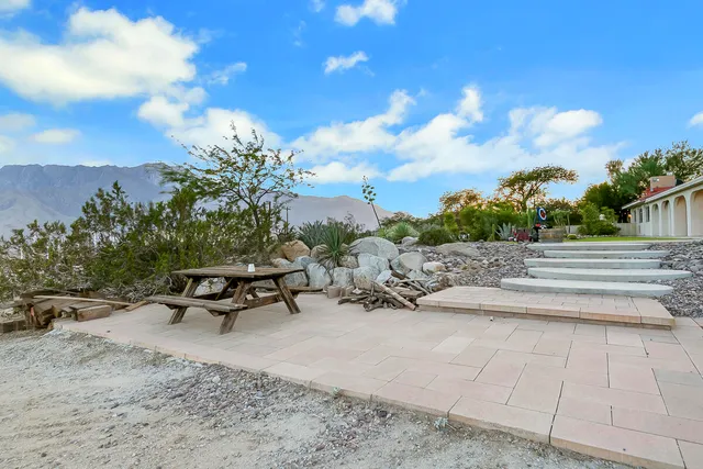 $730,000 | 61895 Smoke Tree Road, North Palm Springs, CA 92258