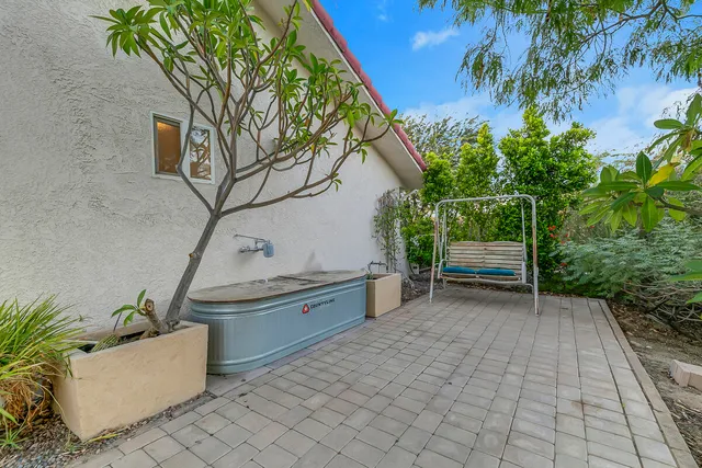 $730,000 | 61895 Smoke Tree Road, North Palm Springs, CA 92258