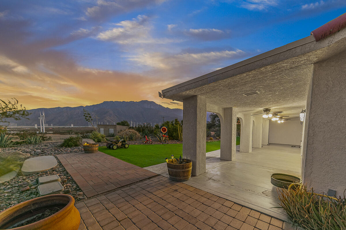 61895 Smoke Tree Road North Palm Springs, CA 92258 - Photo 10 of 88 15 BACKYARD MLS