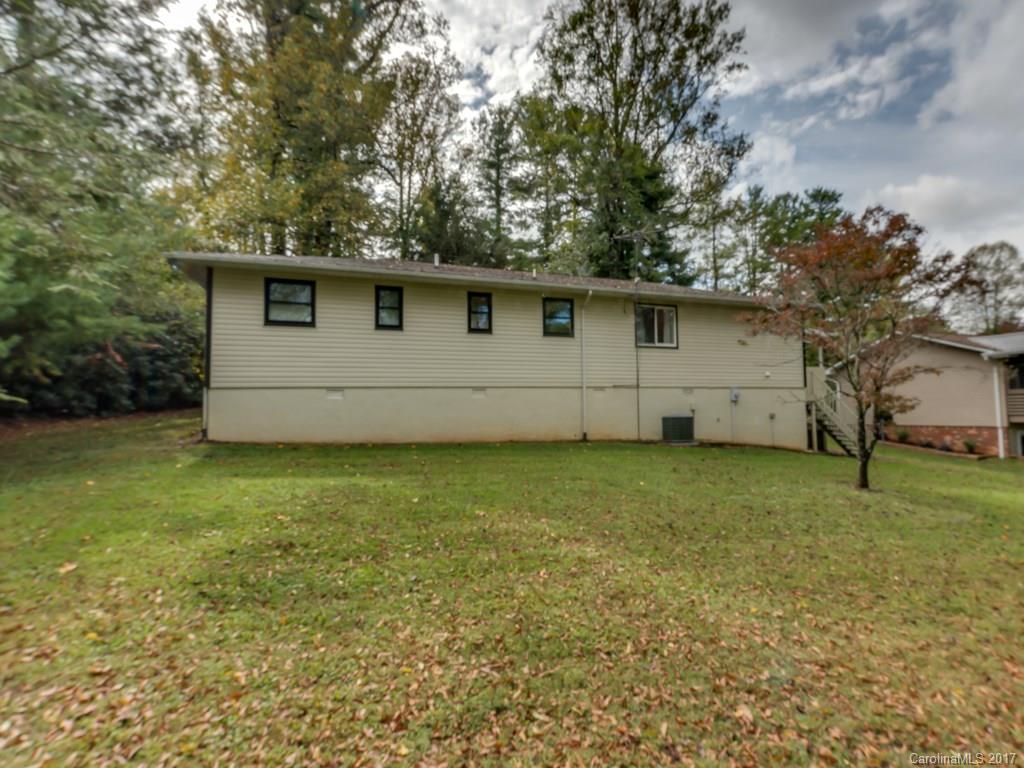 67 Underhill Road Hendersonville, NC 28792 - Photo 15 of 17 Gallery Image 15