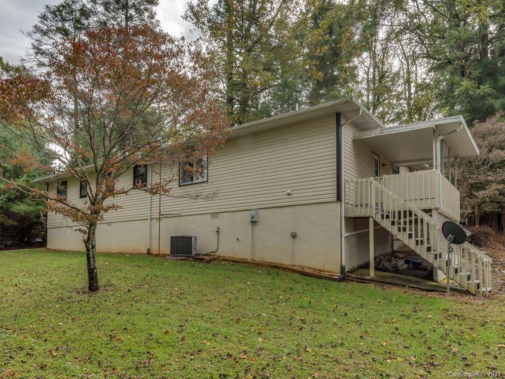 67 Underhill Road Hendersonville, NC 28792 - Photo 16 of 17 Gallery Image 16