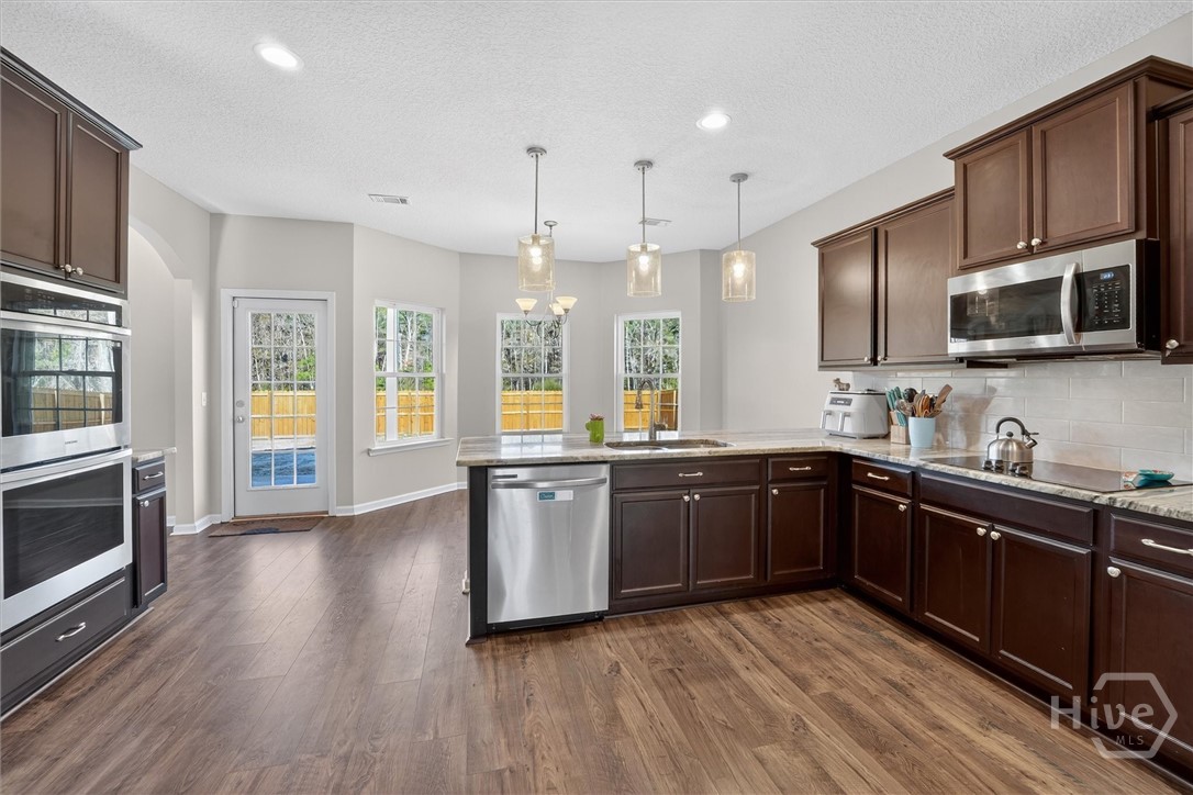 120 Turpentine Trail Hinesville, GA 31313 - Photo 13 of 46