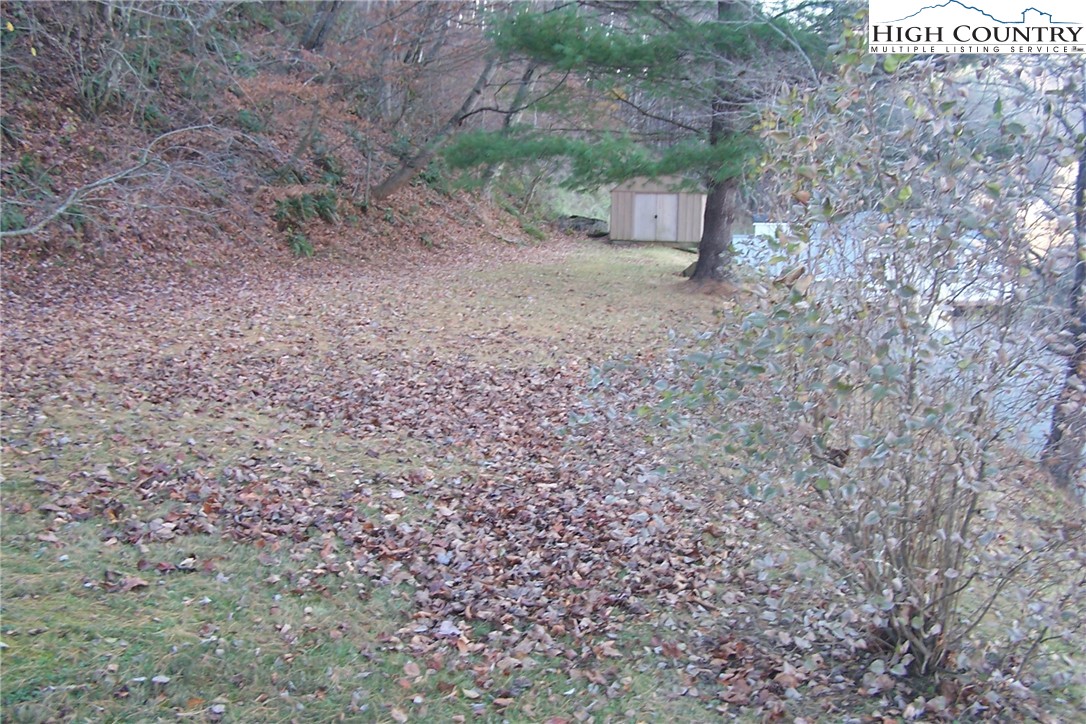 244 Mountain Valley Road Vilas, NC 28692 - Photo 14 of 45 Gallery Image 14