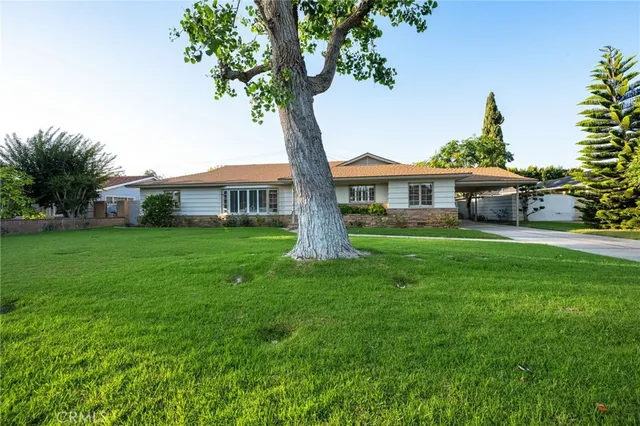 $1,595,000 | 1101 Sharon Road, Santa Ana, CA 92706