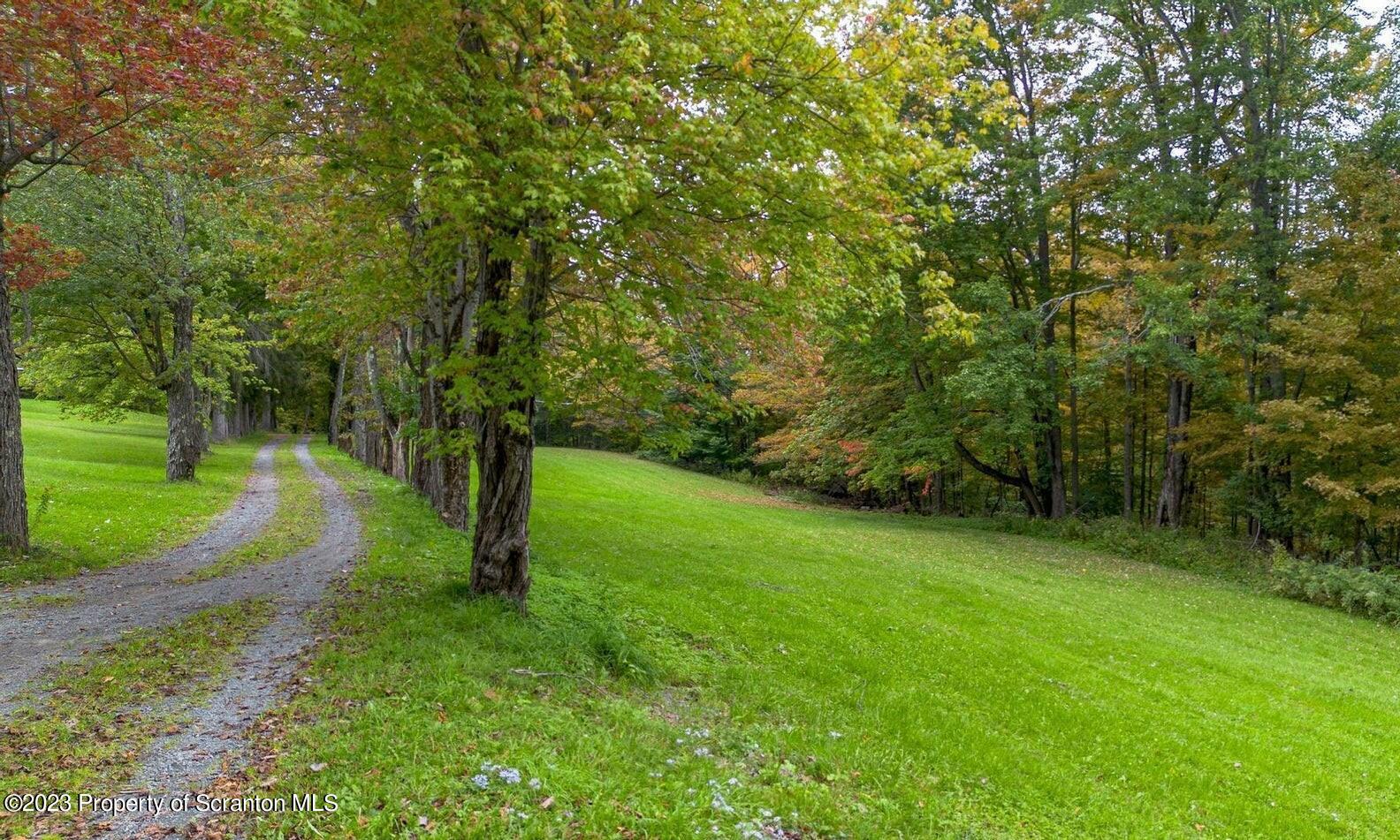 652 A Long Pond Road Prompton, PA 18456 - Photo 6 of 6 20231005005319160207000000-o