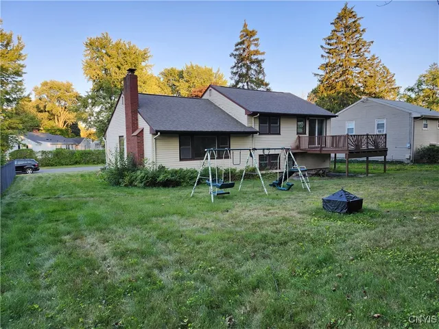 $199,000 | 111 Pembrook Drive, Manlius, NY 13066