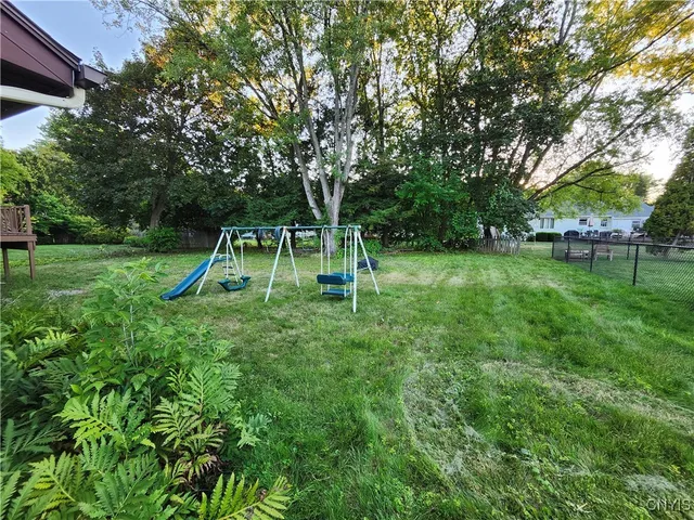 $199,000 | 111 Pembrook Drive, Manlius, NY 13066